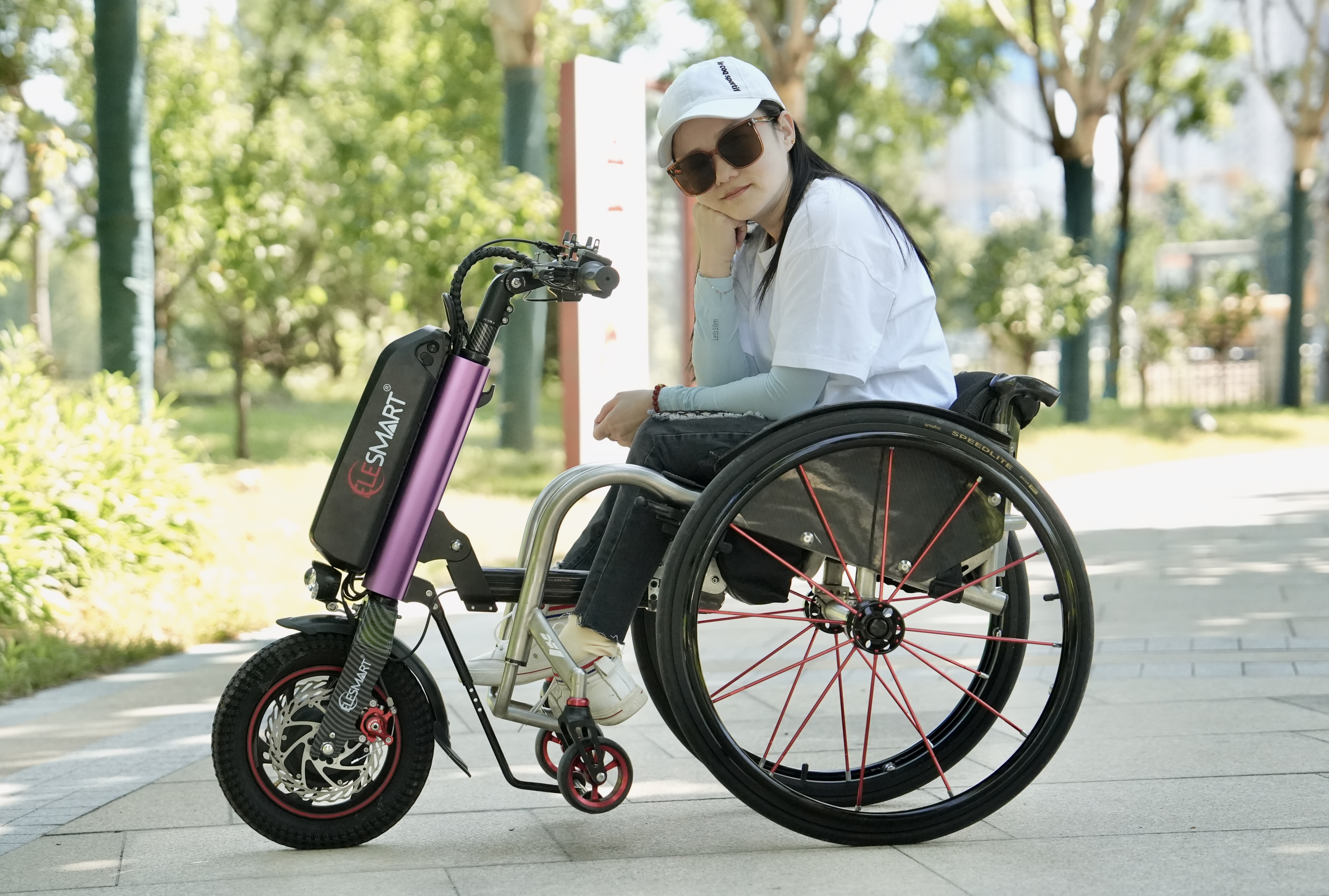 Eine Kosten-der-Freiheitsanalyse – Elektrorollstuhl vs. ELESMART Power-Aufsatz